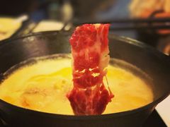 -鲜入围煮花胶鸡海鲜火锅