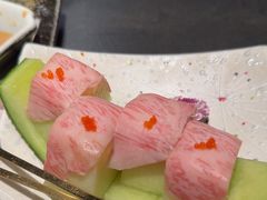 -铭牛烧肉·和牛海鲜自助(高新月牙湖店)