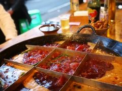 红汤锅底-岗上渣渣老火锅(两路口店)