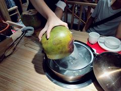 -椰夫人·养生椰子鸡(黄埔时代城店)