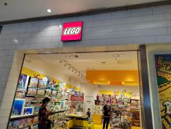 -乐高授权专卖店(朝阳大悦城店)
