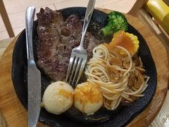 -豪约客牛排(百大奥莱店)