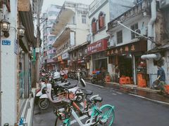 -海口骑楼小吃街