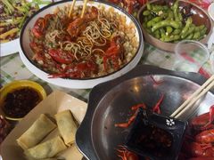 -老街烧烤大排档·地道湖北菜·龙虾馆(汉口火车站店)