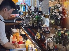 -OX BAR 拉培耶小镇(大连老街店)