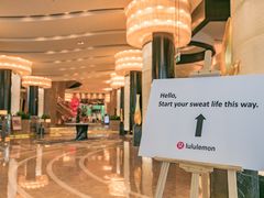 -lululemon(上海浦东IFC店)