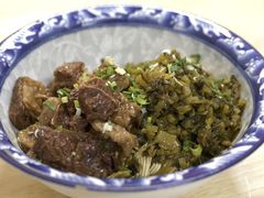 红烧牛肉拌面-陀块头面馆(梅岭南路店)