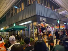 -星巴克(七宝领展广场1F店)