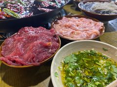 -正南齊北重庆老火锅(光华村直营店)