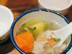 缸缸羊肉汤-天山醉美·新疆餐厅(富华里店)