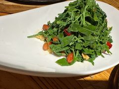 -苹果树下艺术餐厅(宋庄店)