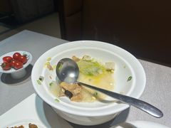 -郑庄脂渣海鲜楼(九水路店)