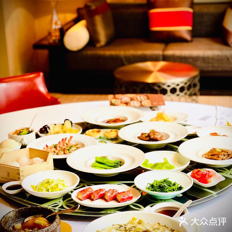 点开送乳鸽！[礼花]人均200➕在五星酒店任吃价值上千大餐！