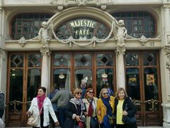 -Majestic Café