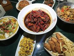 -叶派龙虾•招牌香辣蟹·海鲜(中海国际店)