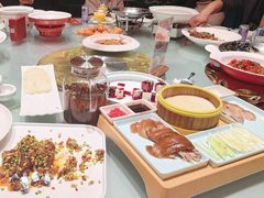 -福满我家大碗厨·湘菜(上海大厦店)