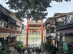 -磁器口古镇