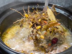 -野迹·石橄榄鸡·烧烤(新洲店)