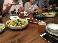 -爱啤精酿·民谣酒馆(滨江店)