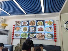 -日照大牌檔•小船海鲜(万平口店)