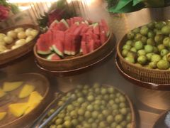 -四囍码头海鲜烧烤自助火锅(外滩南京东路悦荟广场店)