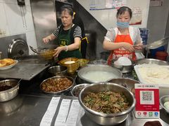 -花溪牛肉粉(八鸽岩店)