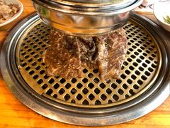 -唯成•韩国炭火烤肉 유성고기