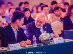 -龙格亲子游泳·水育早教运动中心(上虞钱江中心)
