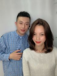 -天下皇剪新潇洒美容美发