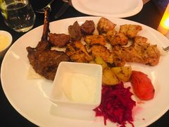-Efes Turkish & Mediterranean Cuisine 艾菲斯餐厅(陆家嘴店)