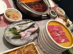 -一绪に寿喜烧(荟聚店)