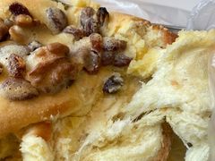 大大香浓核桃包-圣安娜饼屋