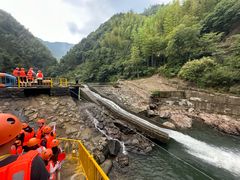 -安吉龙王山峡谷漂流