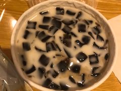 -于记杏仁(衡阳路店)