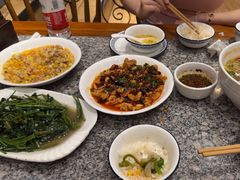 -小慧住家贵州菜(甲秀楼店)