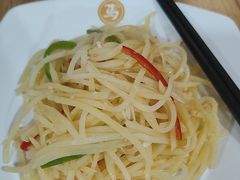 -西部马华清真兰州牛肉面·烧烤夜市(三里河店)