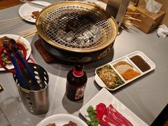 -山焱·炭火自助烤肉(周浦万达店)