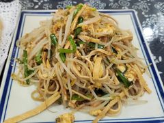 -八两八金·莱芜特色炒鸡(市南漳浦路店)