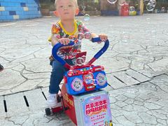 -史努比缤纷世界