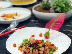 藤椒雪花牛仔粒-老饕私宴(东汇路店)