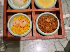 -披云云小馆·味道江湖(姚家园万象汇店)