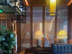 -八府香鸭·啫啫煲(华山路店)