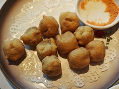 -八府香鸭·啫啫煲(华山路店)