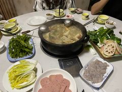 -菌之家·专业纯野生菌火锅·特色炒菌