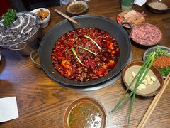 -萍姐火锅·公路夜市(武汉首店)