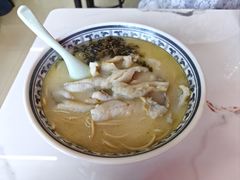 -明呈黄鱼面馆(斜土路店)