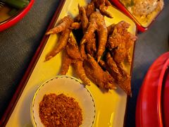 -拾光音乐餐酒吧(告庄星光夜市店)