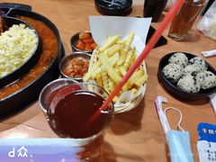 -肥肥虾庄·金牌油焖大虾(杨园滨江时代walk店)