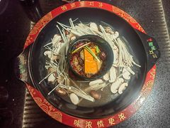 -三江两海老火锅(北京首店)