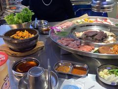 -哈哈碳都·牛肋条无限自助烤肉(宝龙店)